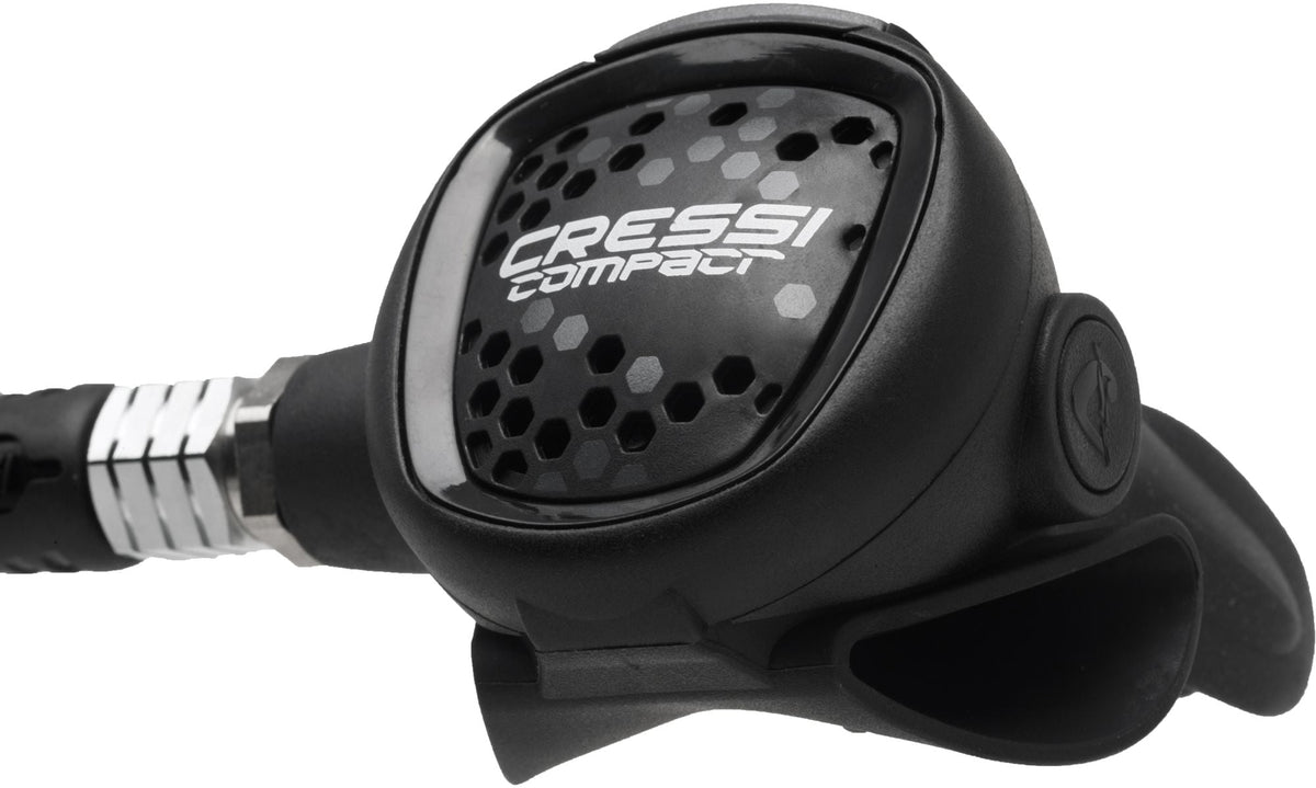 AC2 Compact Regulator