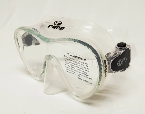 Reef S-View diving mask